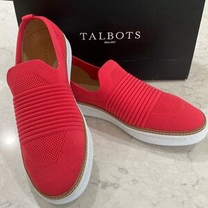 Talbots Brittany Textured Slip On Sneaker Bright‎ Berry Sz 9.5- NIB